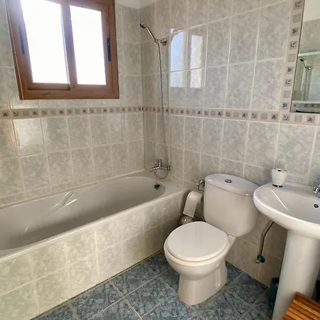 Annalisarose ヴィラ アヤナパ