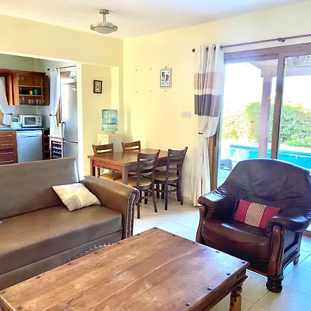 Annalisarose Villa Ayia Napa